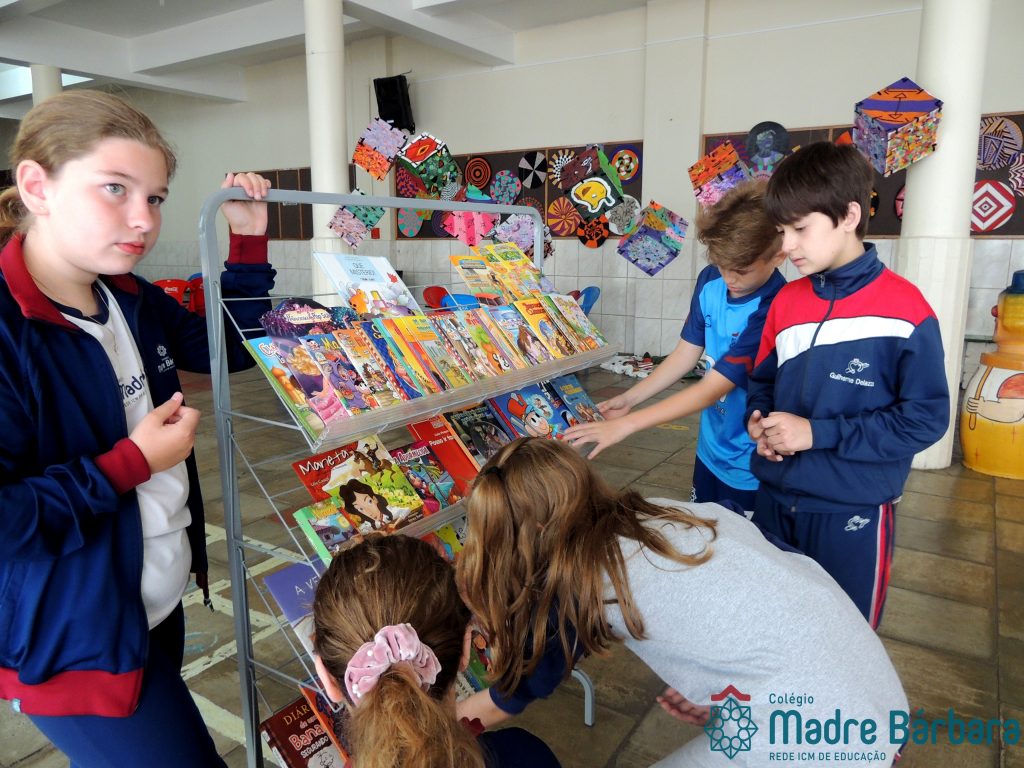 Troca Troca De Livros Projeto Da Mostra Col Gio Madre B Rbara