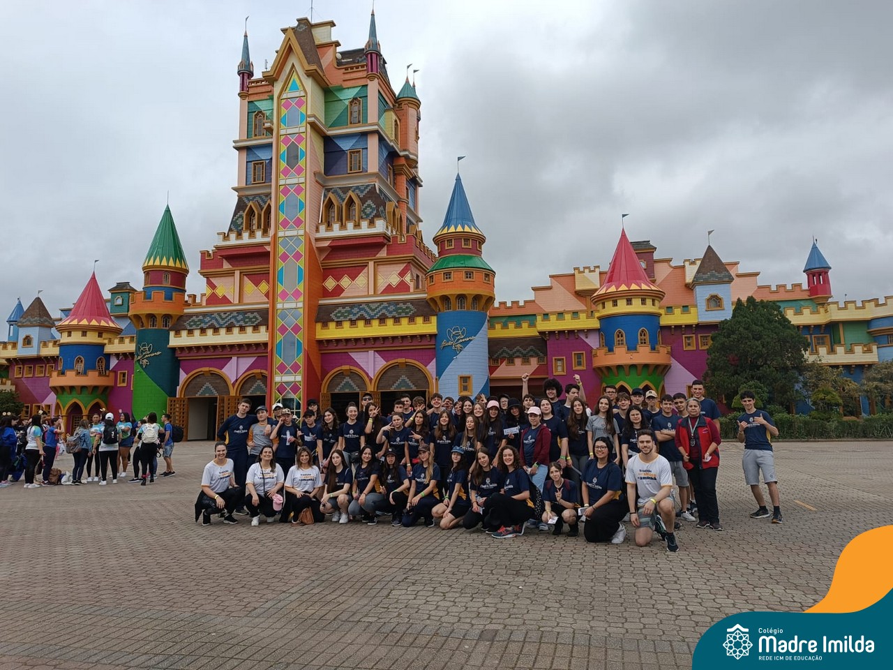 Instituto RessoArte comemora Semana da Criança no parque 'Beto Carrero  World' - O Pantaneiro